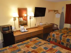 Burnsville Inn & Suites