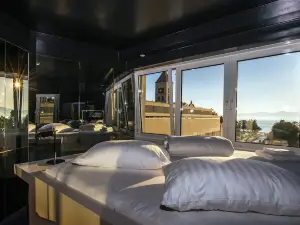 Boutique Hostel Forum