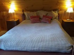 Angaston by the Winter Creek