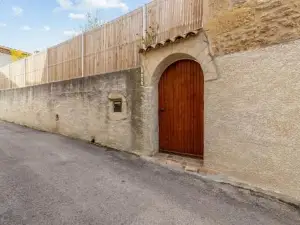 Maison Charmante a Poussan Avec Jardin Prive