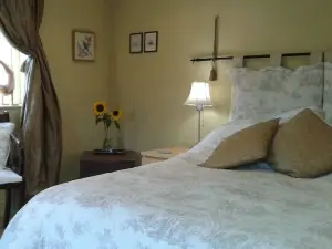 Thorpe Green House Vegetarian Bed & Breakfast