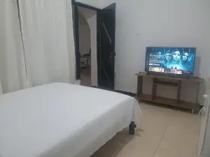 Mom's House Colombia