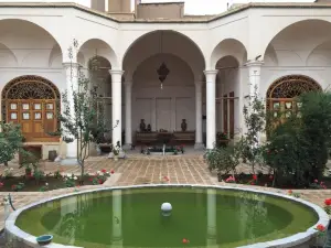 Morshedi Traditional Hotel Kashan