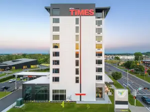 Grand Hôtel Times Lévis