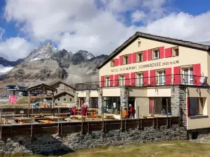 Hotel Schwarzsee