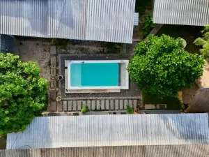 Scar Reef Homestay