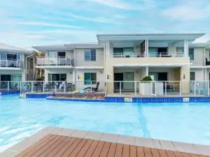 Pacific Blue 278-265 Sandy Pt Rd- Dual Key Access, Wifi, Linen and Air Conditioning
