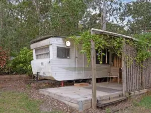 Elysium Retreat & Stays