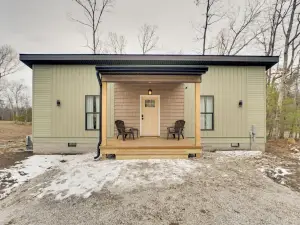 Fish, Swim & Golf: Cozy Lake Tansi Retreat!