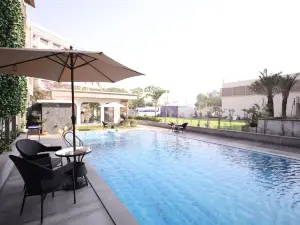 MARIGOLD-Newly Renovated Hotel