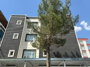 อารามอพาร์ตโฮเต็ล