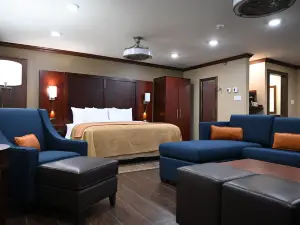 Giles Hotel Inn & Suites