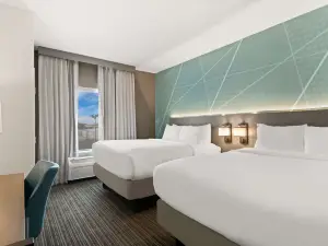 Comfort Suites