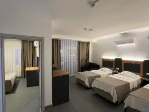 Club Efes Otel