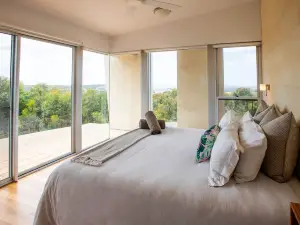 Tanonga Luxury Eco Lodges
