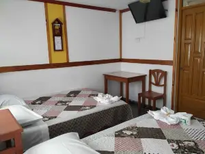 Hostal Turístico Alborada