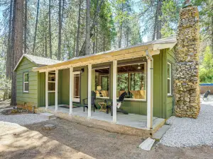 วอล์ก ทู ไวน์เนอรี: โคซี่ เคบิน กับ เตาไฟ ใน เมอร์ฟีส์