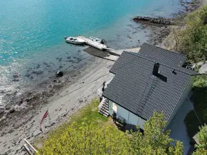 6 Person Holiday Home in Etne