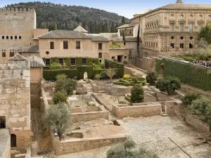 이비스 그라나다