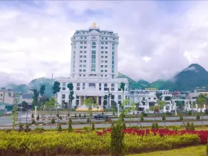 Khách sạn Hoàng Nhâm Lai Châu