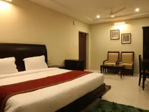 Hotel Saathi