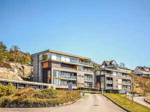 Amazing Apartment in Fitjar with 3 Bedrooms and Wifi