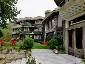 Rock City Resort