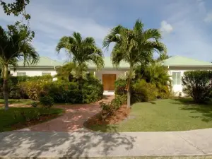 Villa Valley Breeze