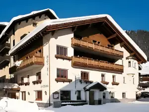 Hotel la Cruna
