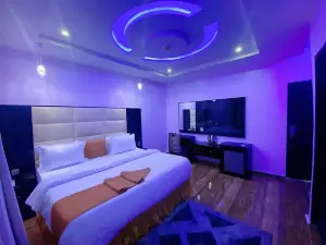 Royality Hill Apartment and Suites
