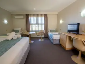 Hospitality Carnarvon, SureStay Collection by Best Western