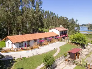 Apartamentos Rurales Las Garzas de Oyambre