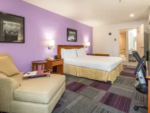 Atherton Park Inn and Suites