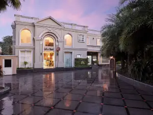 Royal Kingdom Sarovar Portico Pilibhit