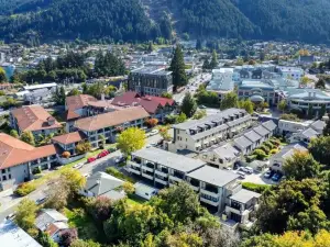 Garden Court Suites and Apartments