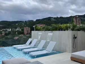 Binn Hotel