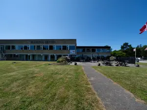 Hotel/ Apartments Marina
