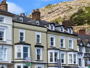 The Wildings Hotel & Tudno's Restaurant
