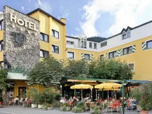Hotel Schrofenstein