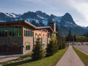 Canmore Downtown Hostel