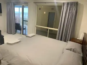Beachside & Jetty View Apartment 4 - First Mate Apt Limited Sea View