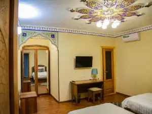 Old Gate Family Guest House