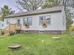 Birchwood Cottage with Red Cedar Lake Access!