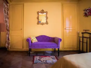 The Vintage Bed and Broc'