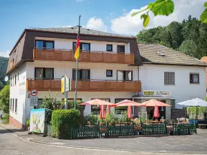 Gasthof - Pension Zur Traube