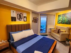 Minimalist Condo in Azure North