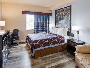 Super 8 by Wyndham Neillsville WI