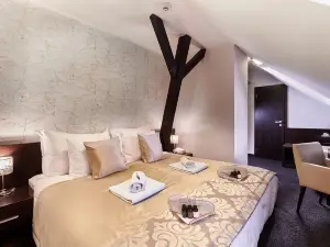 Boutique Hotel Chrysso