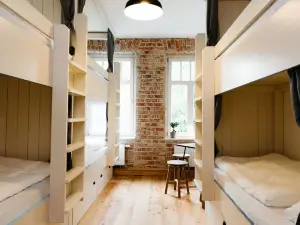Hostel Multitude