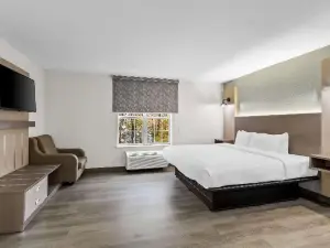 MainStay Suites Columbia Harbison